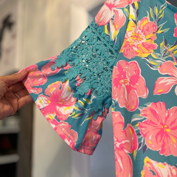 Simply Southern Top - Picture 3 of 5